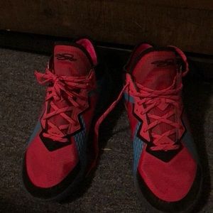 Lebron sneakers pink and baby blue